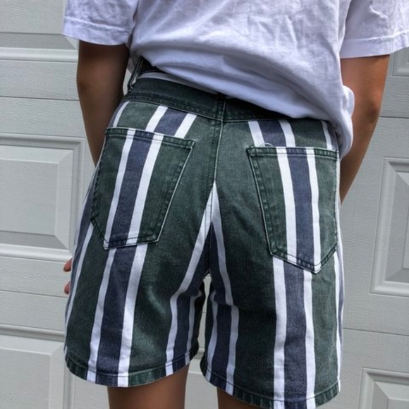 striped denim shorts - Picture 4 of 4